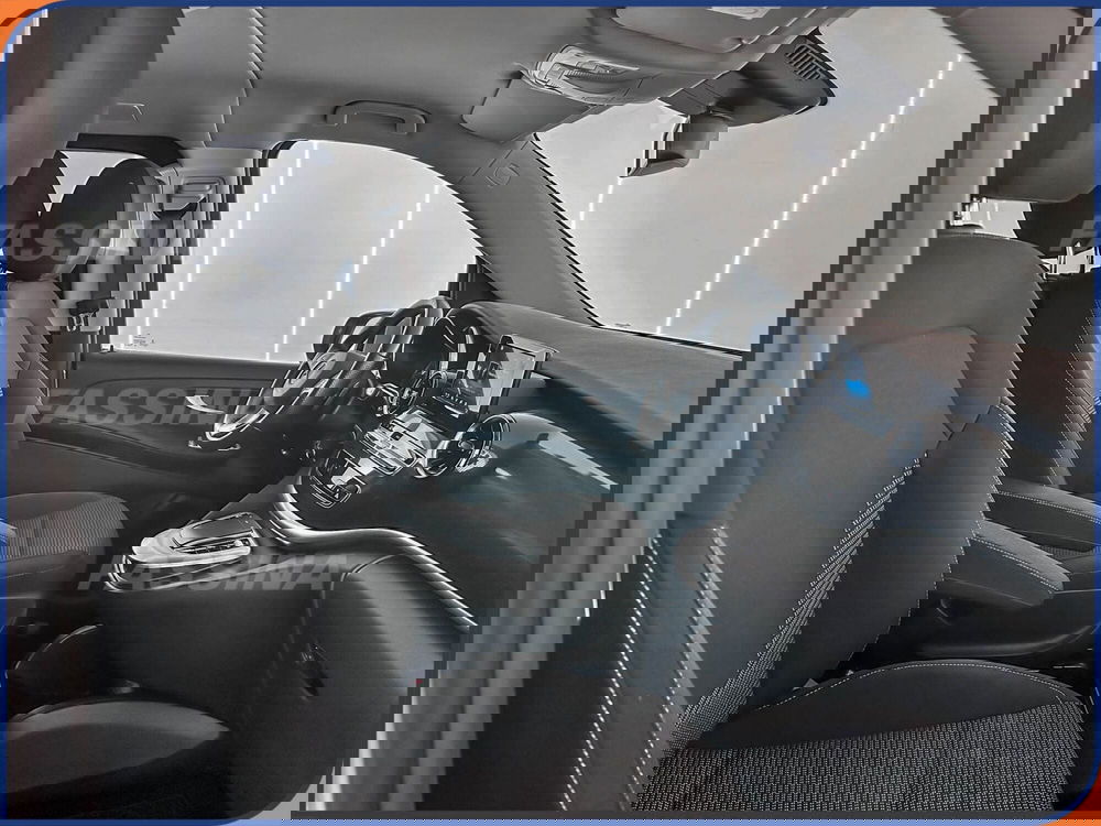 Mercedes-Benz Classe V usata a Milano (16)