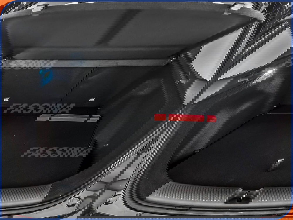 Mg ZS nuova a Milano (13)