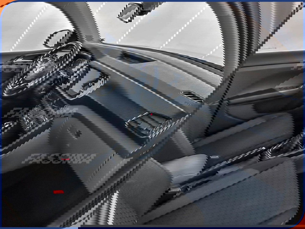 Volkswagen T-Cross usata a Milano (12)