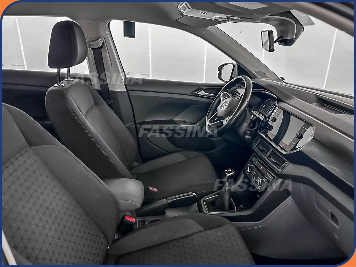 Volkswagen T-Cross usata a Milano (13)