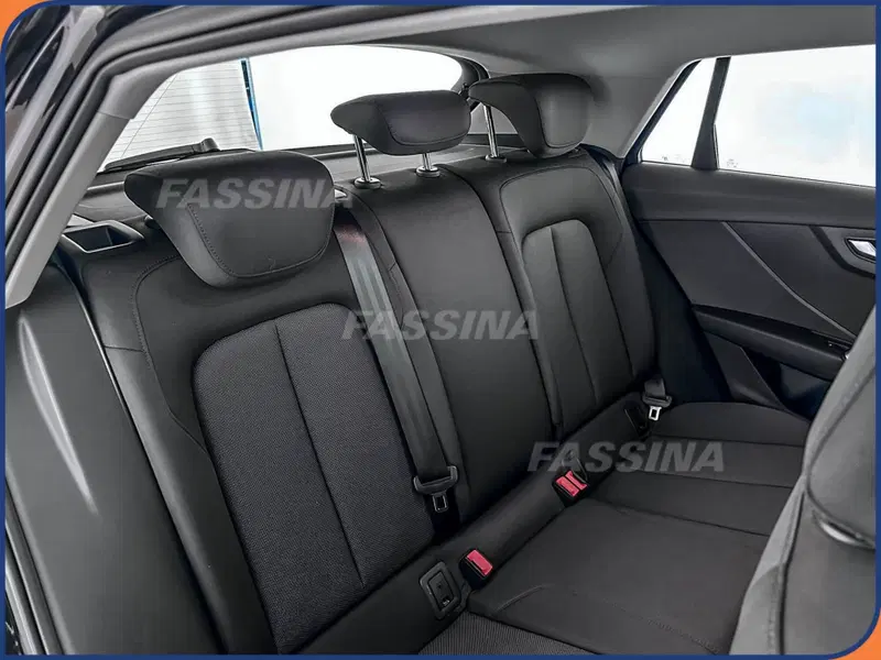Audi Q2 usata a Milano (12)