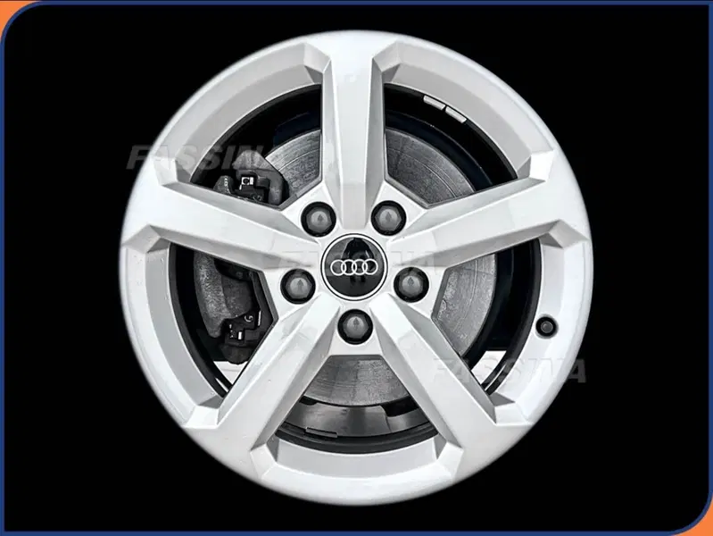 Audi Q2 usata a Milano (7)