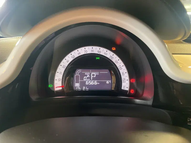 Renault Twingo usata a Brescia (11)
