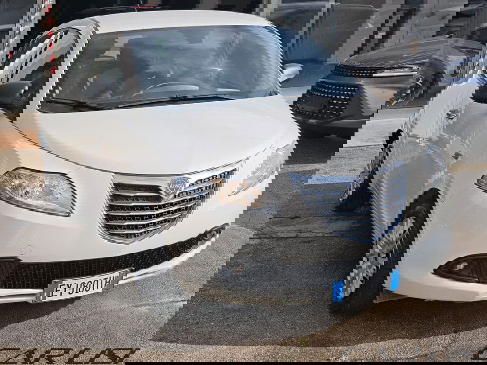 Lancia Ypsilon usata a Foggia (2)