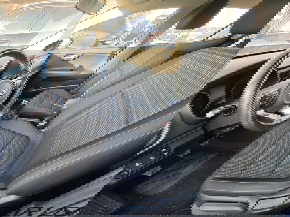 Kia Stonic usata a Foggia (9)