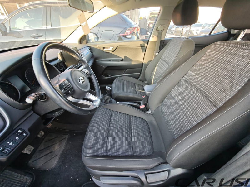 Kia Stonic usata a Foggia (9)