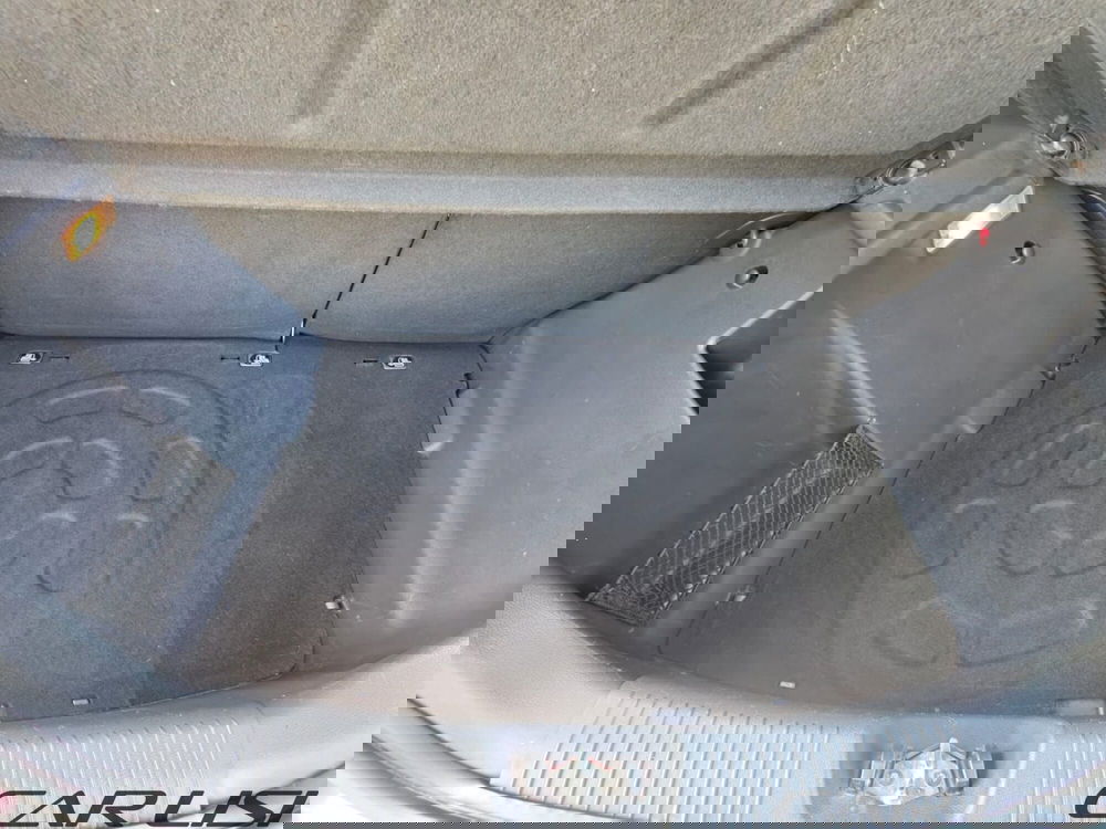 Kia Rio usata a Foggia (11)