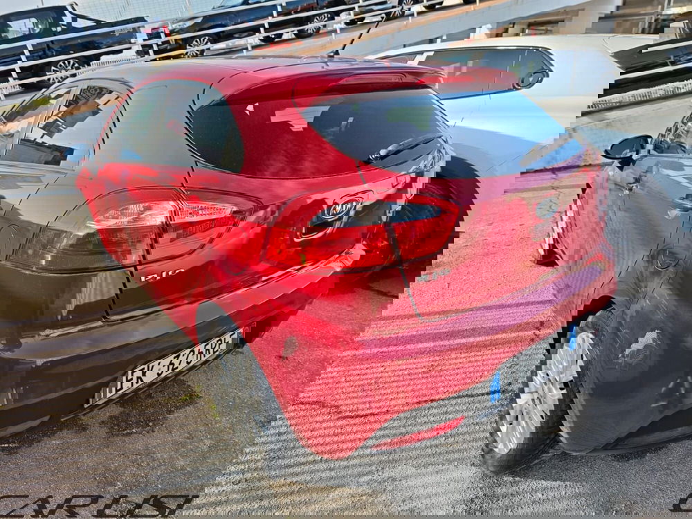 Kia Rio usata a Foggia (4)