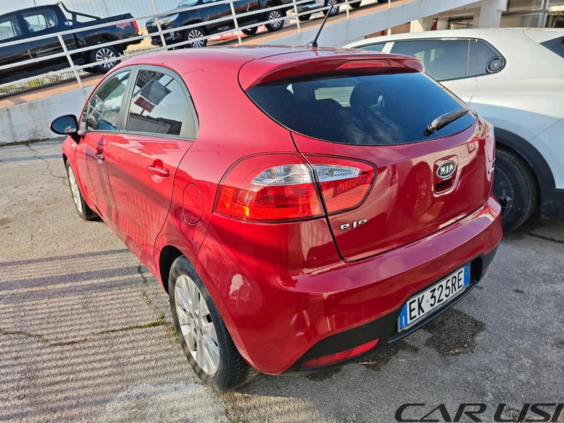 Kia Rio usata a Foggia (4)