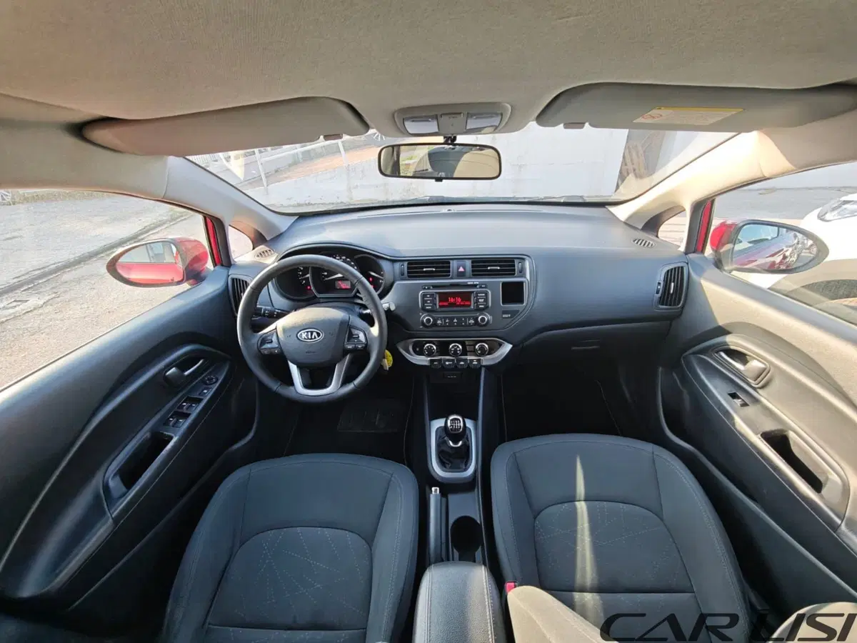 Kia Rio usata a Foggia (7)