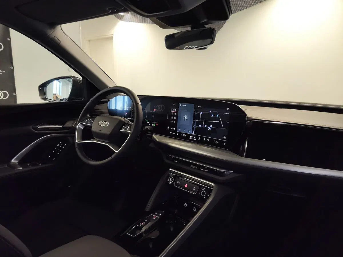 Audi Q5 nuova a Modena (8)