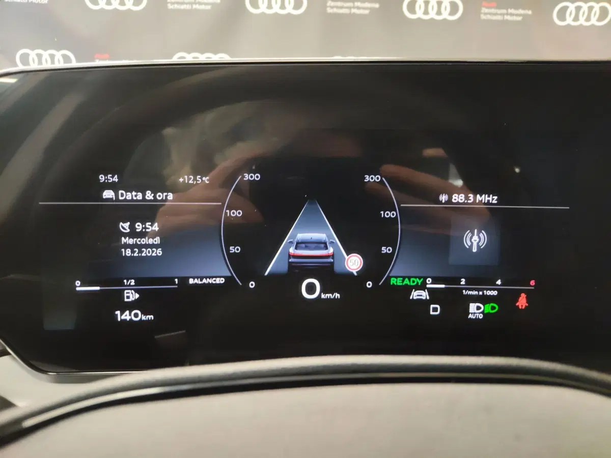 Audi Q5 nuova a Modena (9)