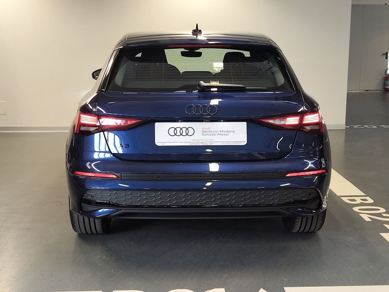 Audi A3 Sportback nuova a Modena (5)