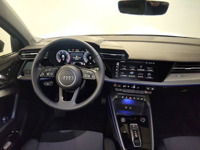 Audi A3 Sportback nuova a Modena (7)