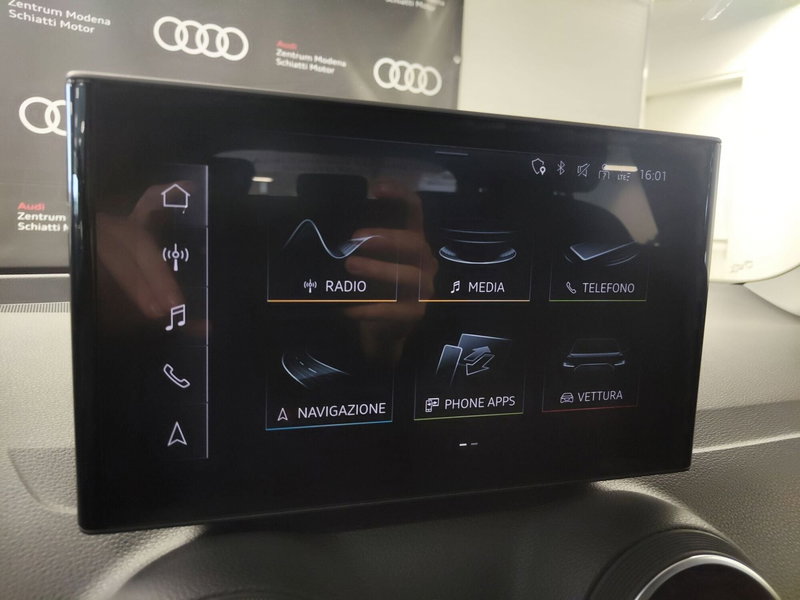 Audi Q2 nuova a Modena (10)