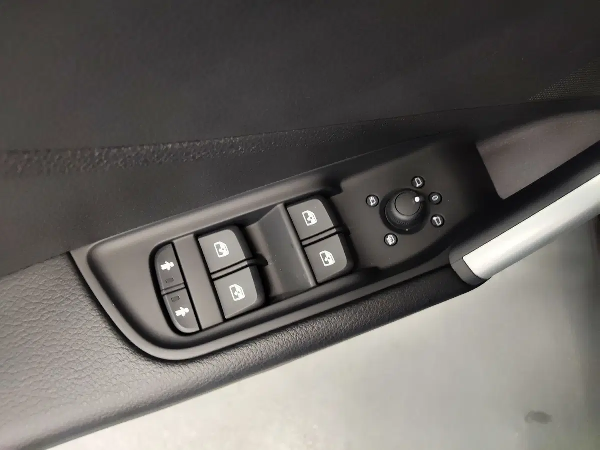 Audi Q2 nuova a Modena (14)