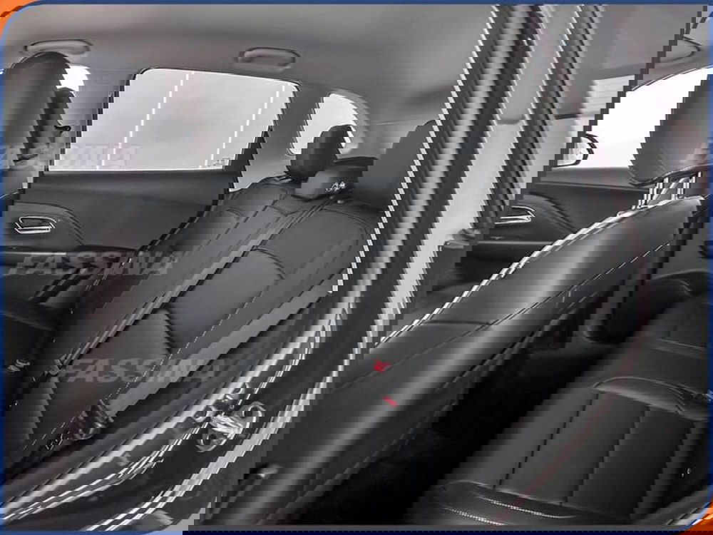 Mg ZS nuova a Milano (10)