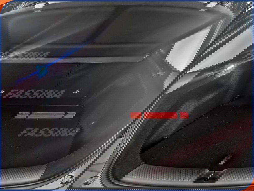 Mg ZS nuova a Milano (11)