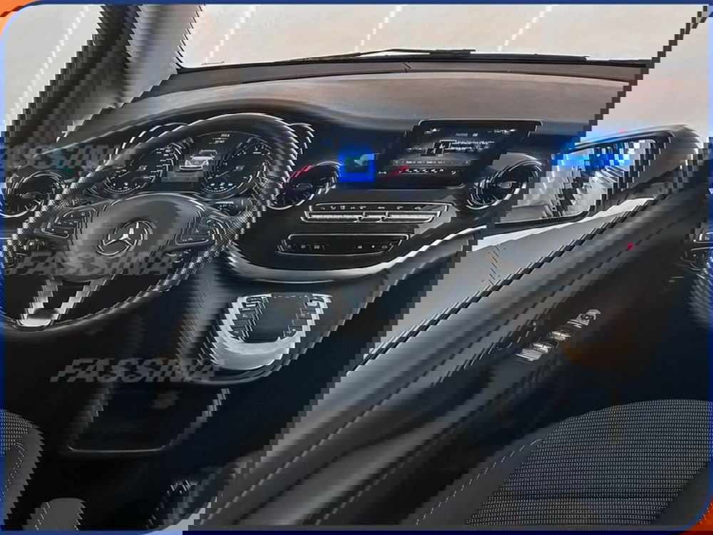 Mercedes-Benz Classe V usata a Milano (10)