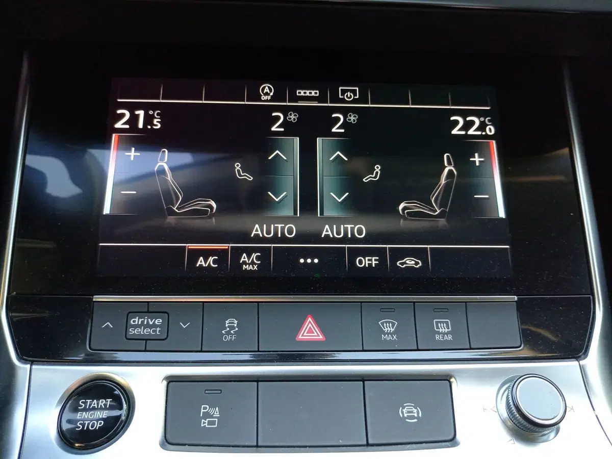 Audi A6 Avant usata a Bari (8)