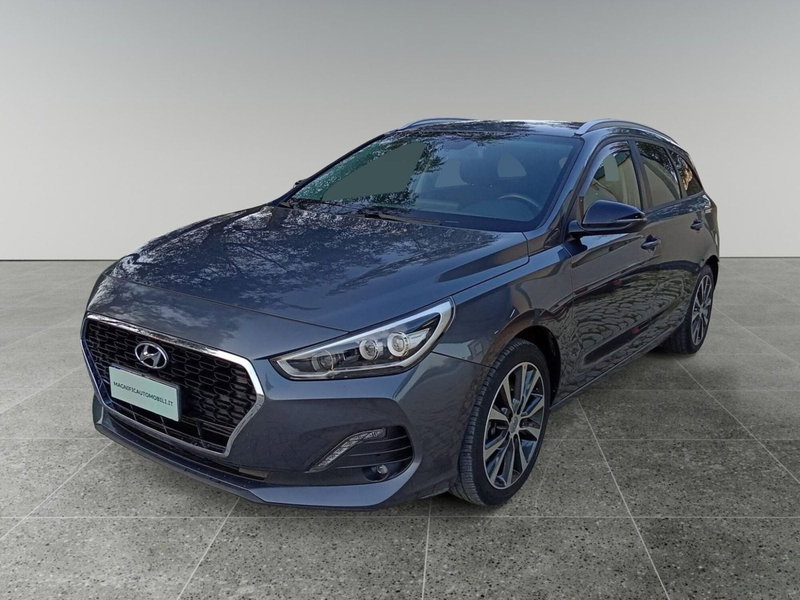 Hyundai i30 Station Wagon usata a Bari