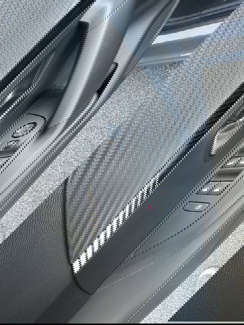 Peugeot 2008 usata a Modena (13)