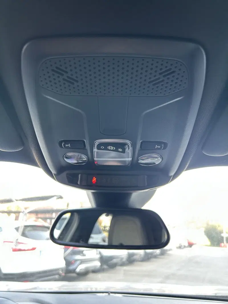 Peugeot 2008 usata a Modena (16)