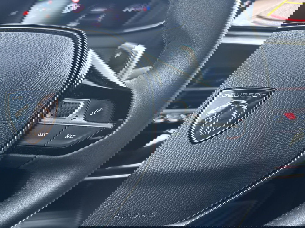 Peugeot 2008 usata a Modena (18)