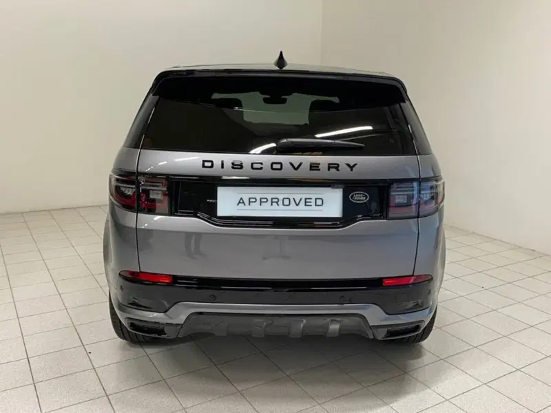 Land Rover Discovery Sport usata a Novara (7)