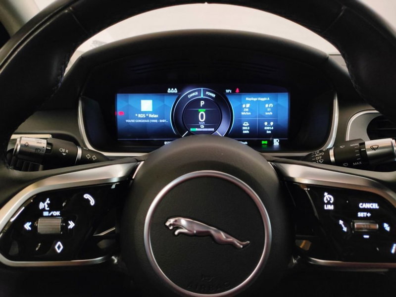 Jaguar I-Pace usata a Novara (13)