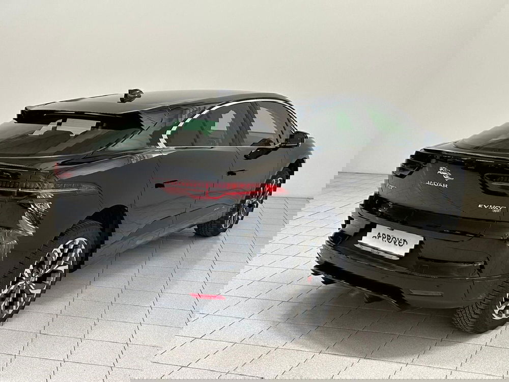 Jaguar I-Pace usata a Novara (2)