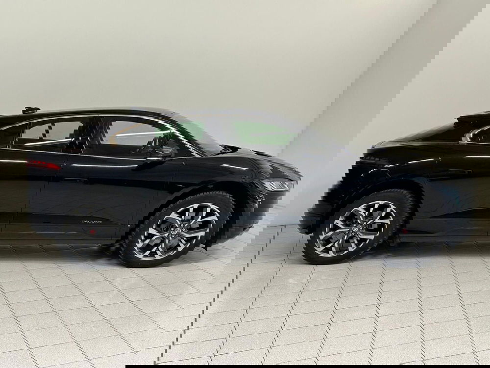 Jaguar I-Pace usata a Novara (6)