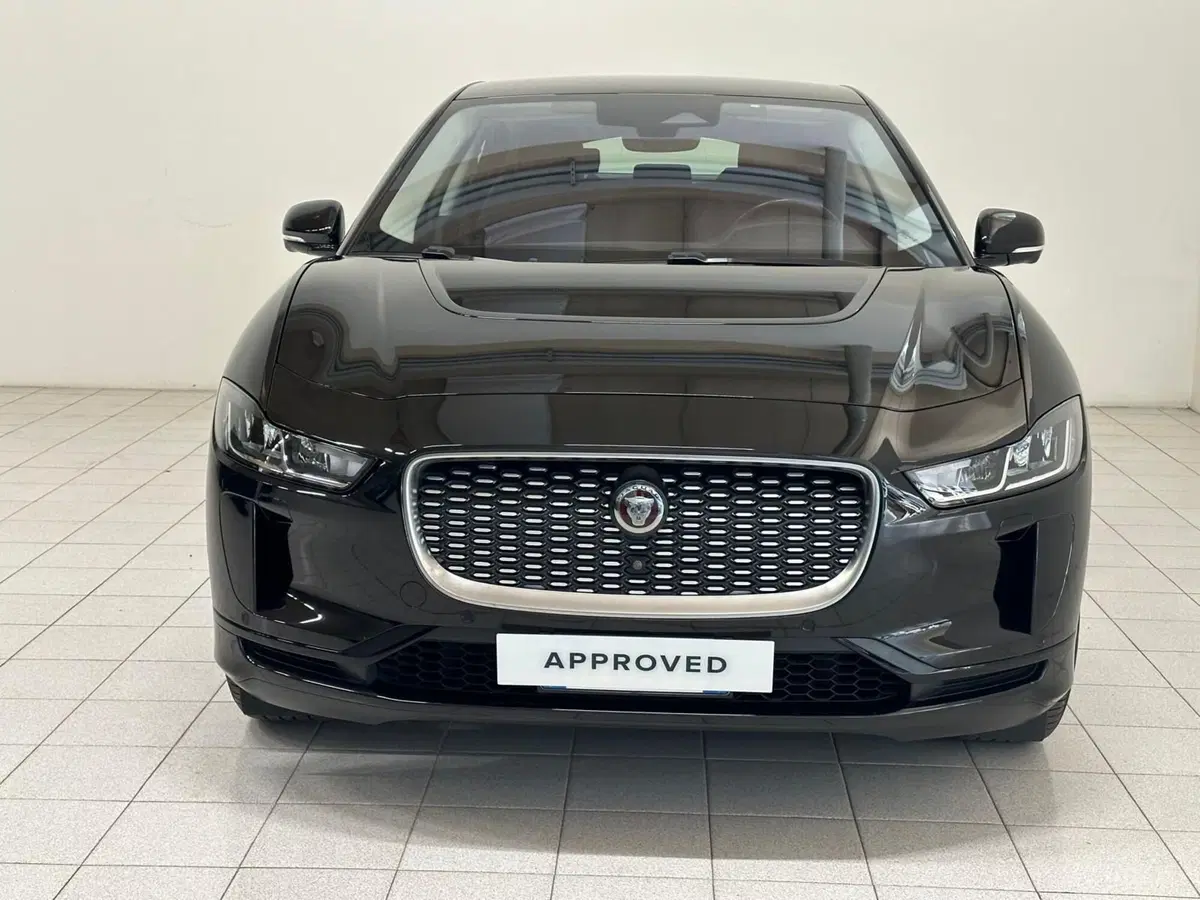 Jaguar I-Pace usata a Novara (8)