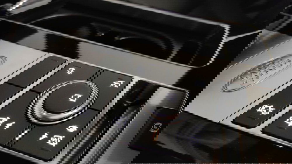 Land Rover Range Rover usata a Novara (18)