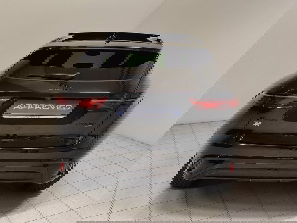 Jaguar F-Pace usata a Novara (7)