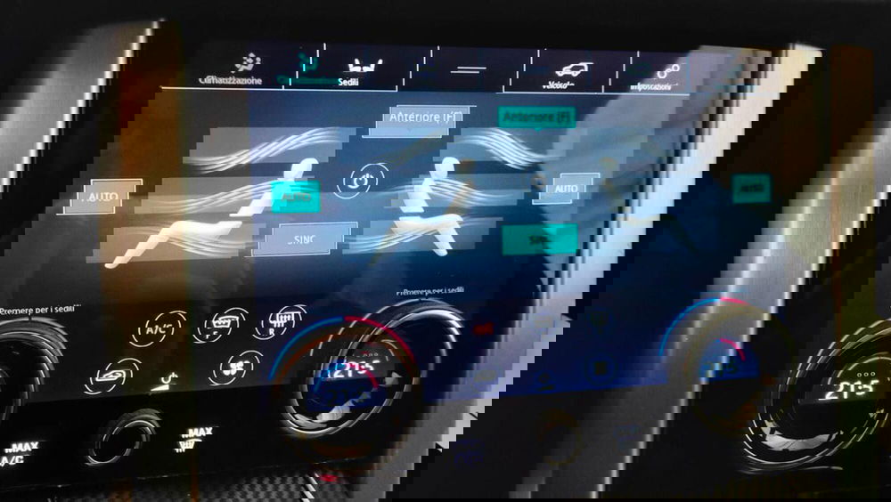 Land Rover Range Rover usata a Novara (14)