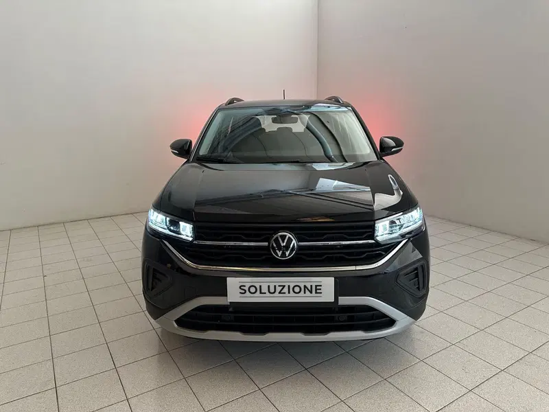 Volkswagen T-Cross nuova a Novara (6)