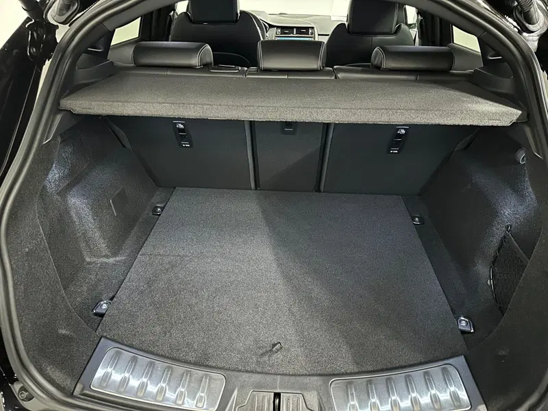Jaguar E-Pace usata a Novara (11)