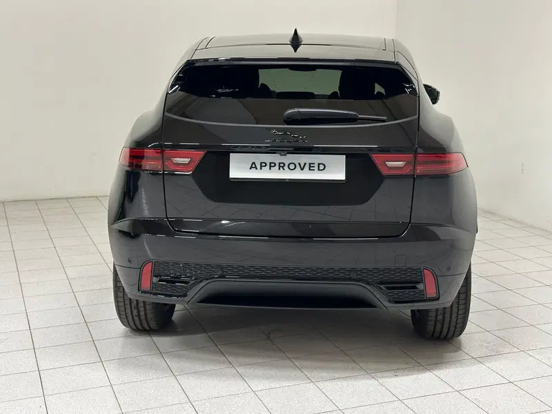 Jaguar E-Pace usata a Novara (7)