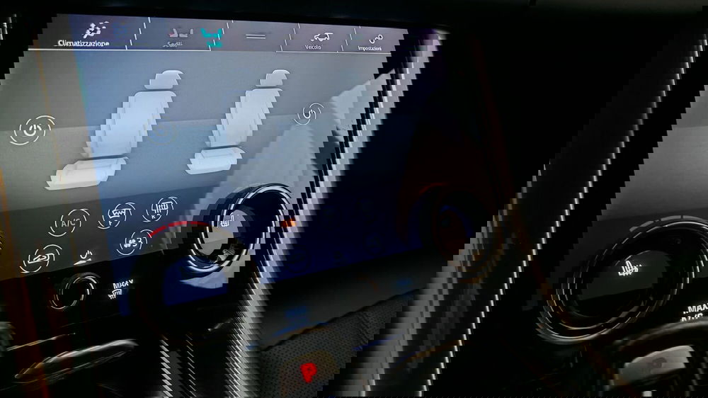 Land Rover Range Rover Sport usata a Novara (12)