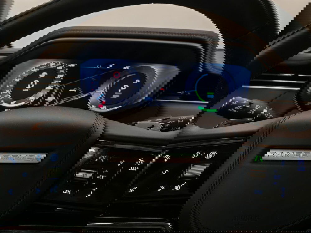 Land Rover Range Rover Sport usata a Novara (13)