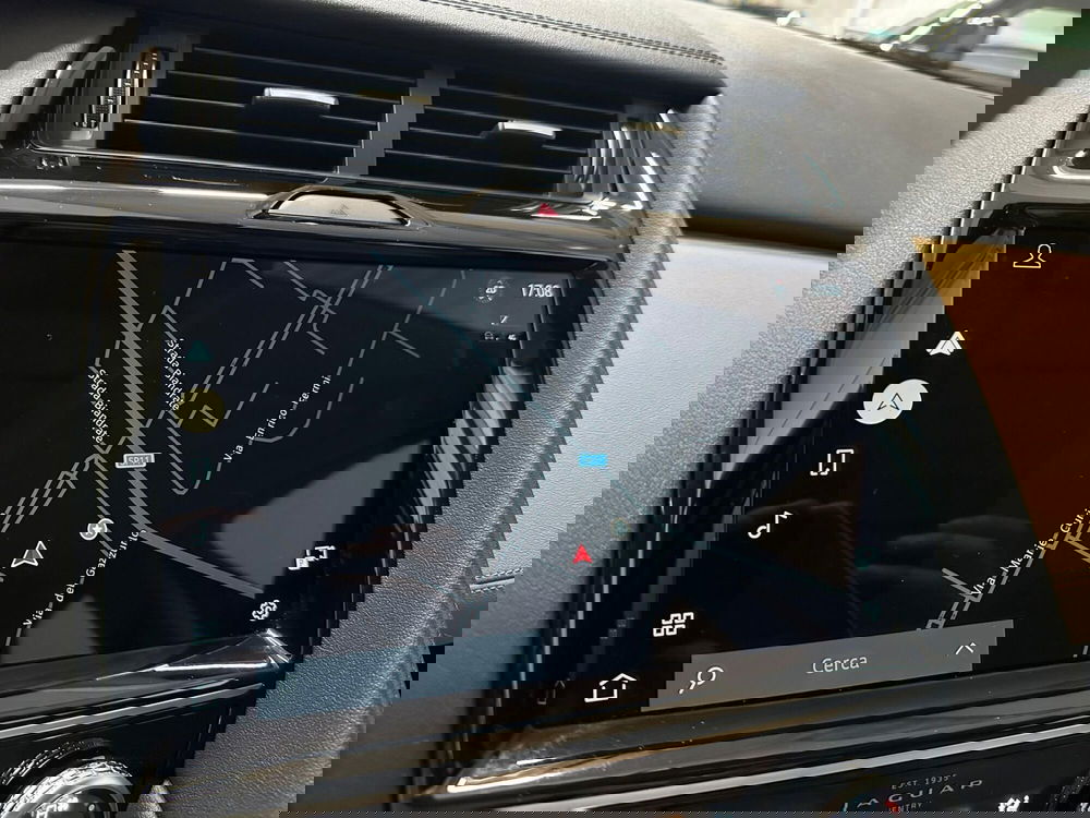 Jaguar E-Pace usata a Novara (12)