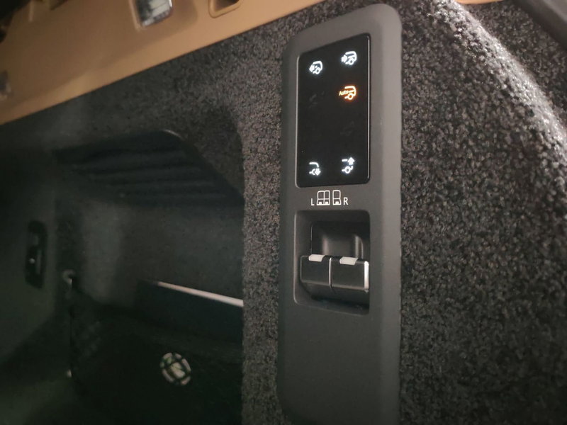 Land Rover Range Rover usata a Novara (16)