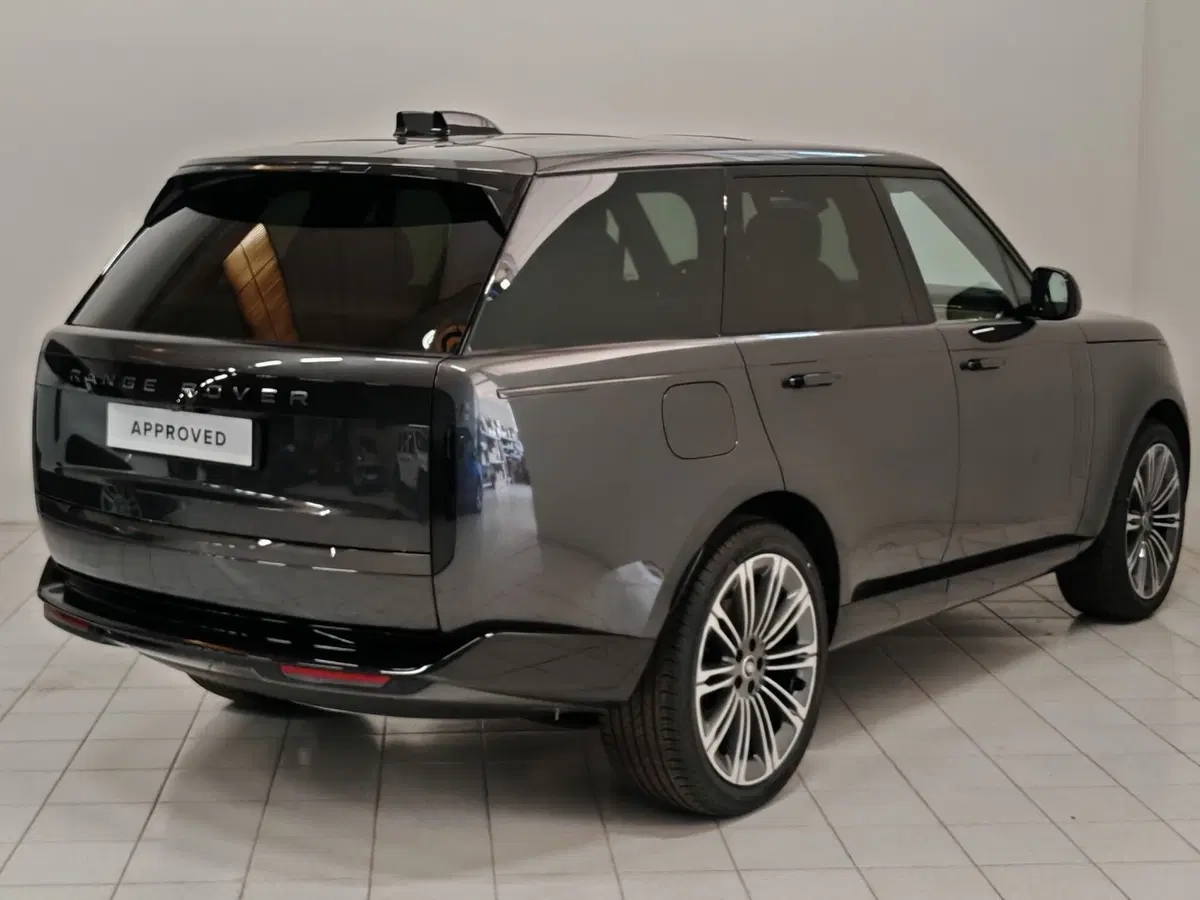 Land Rover Range Rover usata a Novara (2)
