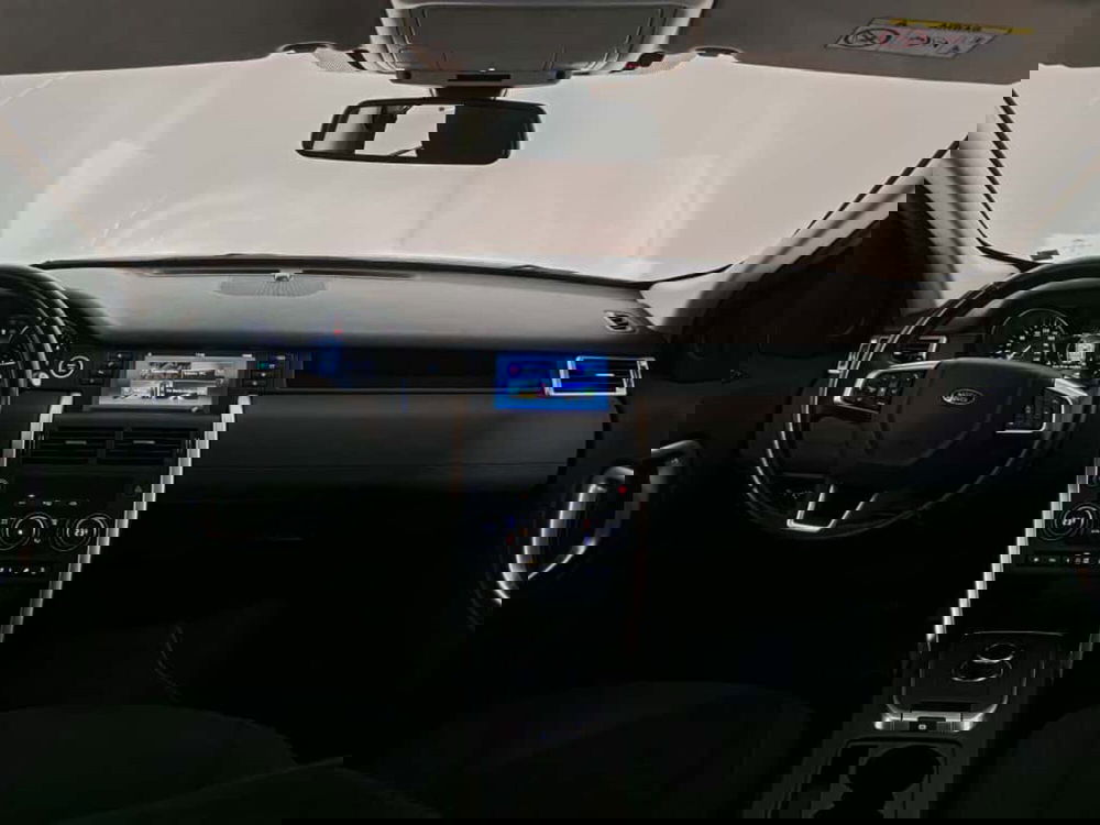 Land Rover Discovery Sport usata a Novara (4)