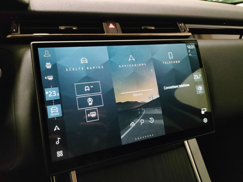 Land Rover Range Rover Velar usata a Novara (11)