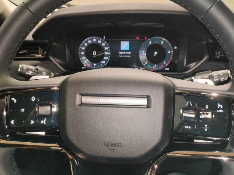 Land Rover Range Rover Velar usata a Novara (14)