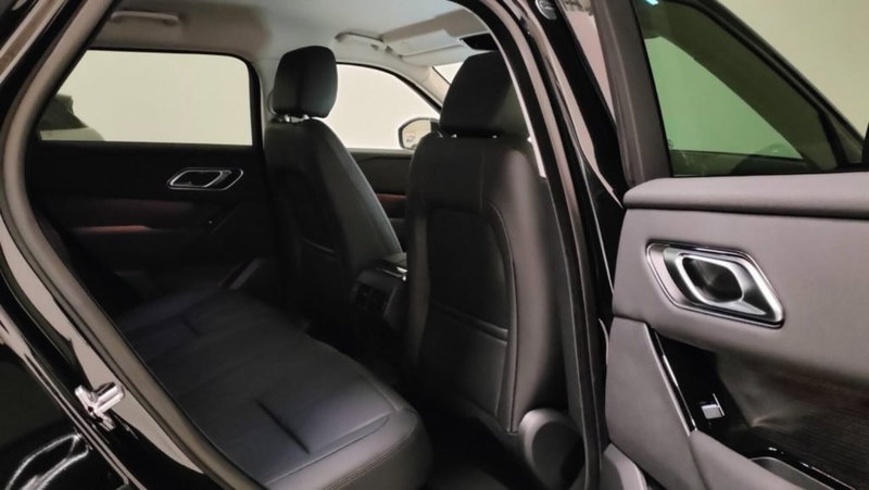 Land Rover Range Rover Velar usata a Novara (17)