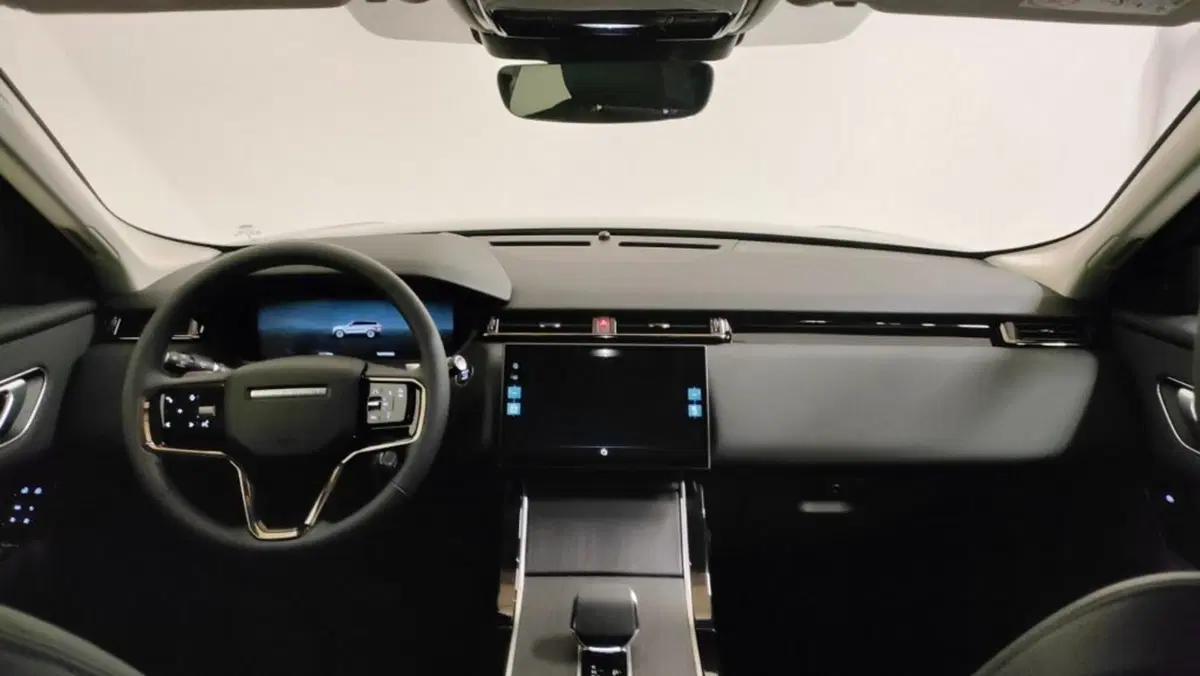Land Rover Range Rover Velar usata a Novara (4)
