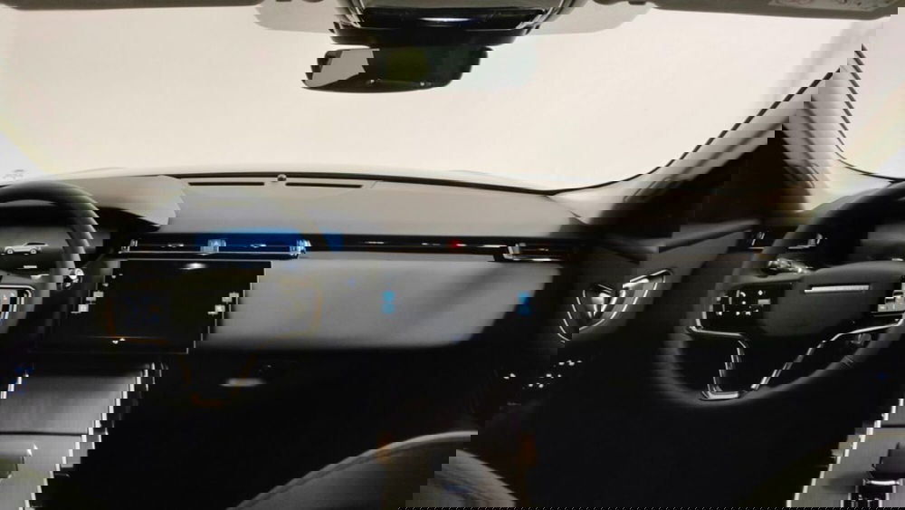 Land Rover Range Rover Velar usata a Novara (4)